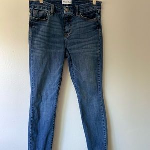 Studio blue jeans size 31